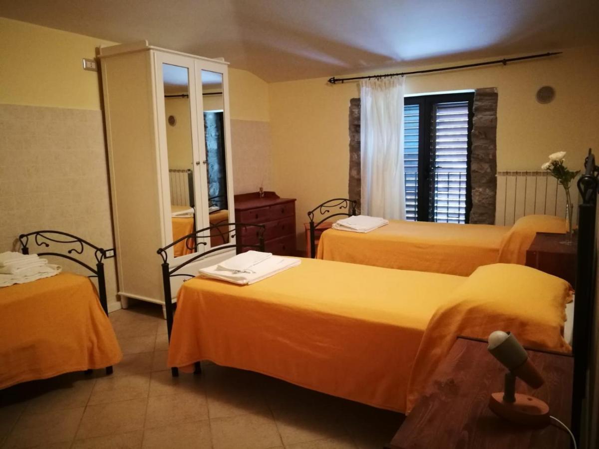 La Rosa Del Barone Bed & Breakfast Cancellara Bagian luar foto